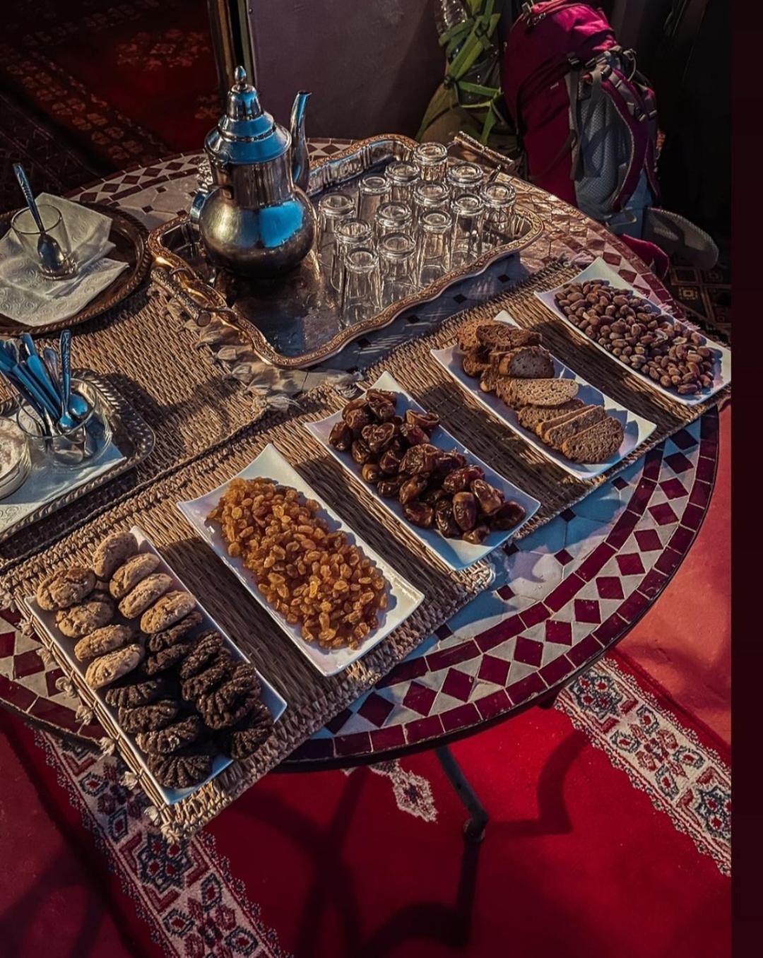 Sahara Luxury Glamping Hotel Merzouga Exterior photo